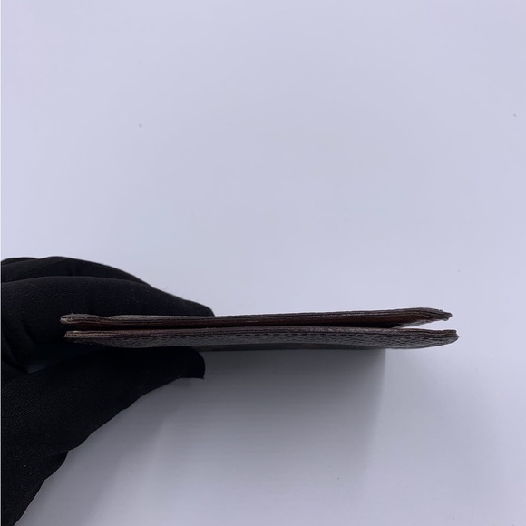 ❗️Sold❗️LOUIS VUITTON Monogram Canvas Bifold Card Case ID Case card holder - Picture 6 of 17